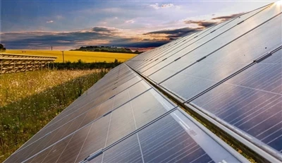 Francija zaključi 9. krog ponudb PV na strehi in podeli 220mW