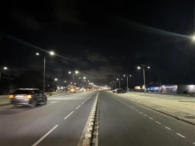 Osvetlitev poti: Edobo Solar Street Larms osvetljujejo novo poglavje za Benin