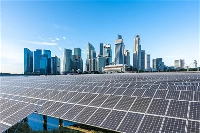 EMA napoveduje, da je singapurski cilj solarnih naprav do leta 2030 nadgrajen...